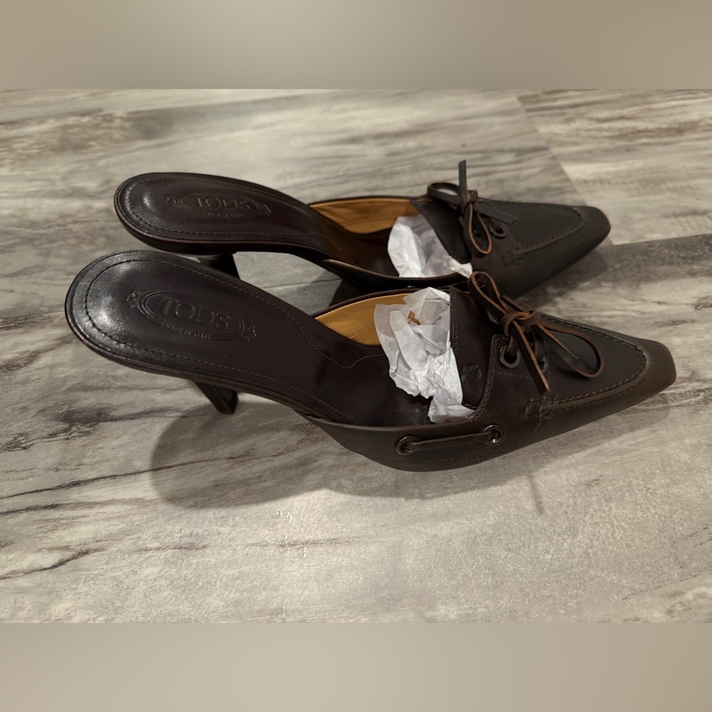 TODS Sabot Leather Heeled Mule in chocolate brown